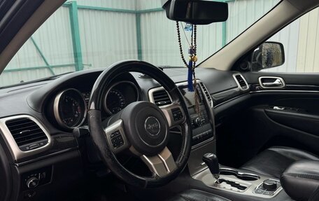 Jeep Grand Cherokee, 2012 год, 1 800 000 рублей, 14 фотография