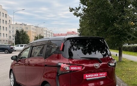 Toyota Sienta II, 2019 год, 1 550 000 рублей, 3 фотография