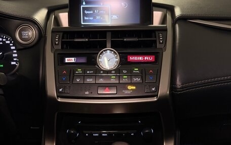 Lexus NX I, 2017 год, 2 150 000 рублей, 14 фотография
