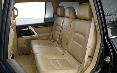 Toyota Land Cruiser 200, 2016 год, 5 898 444 рублей, 9 фотография