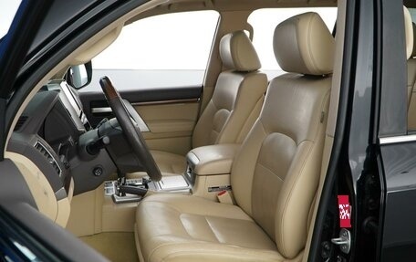 Toyota Land Cruiser 200, 2016 год, 5 898 444 рублей, 10 фотография