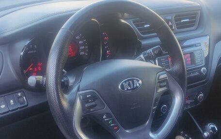 KIA Rio III рестайлинг, 2016 год, 1 375 000 рублей, 2 фотография