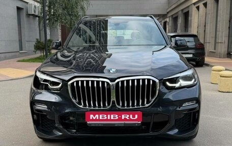 BMW X5, 2018 год, 4 900 000 рублей, 2 фотография