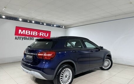 Mercedes-Benz GLA, 2018 год, 1 697 000 рублей, 2 фотография