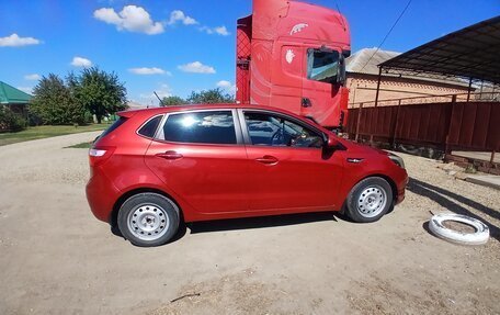 KIA Rio III рестайлинг, 2012 год, 700 000 рублей, 3 фотография