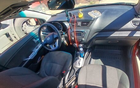 KIA Rio III рестайлинг, 2012 год, 700 000 рублей, 6 фотография