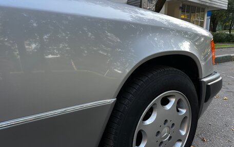 Mercedes-Benz W124, 1991 год, 1 350 000 рублей, 5 фотография