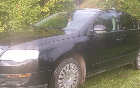 Volkswagen Passat B6, 2008 год, 900 000 рублей, 2 фотография