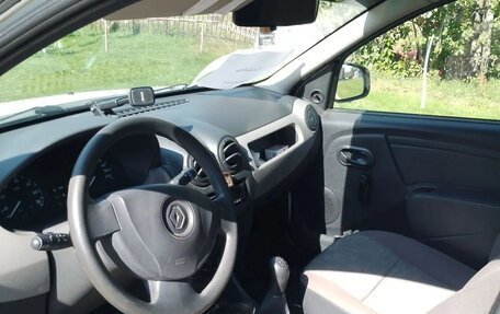 Renault Sandero I, 2014 год, 380 000 рублей, 3 фотография