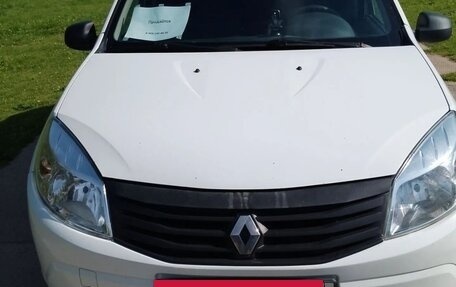 Renault Sandero I, 2014 год, 380 000 рублей, 2 фотография