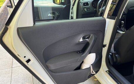 Volkswagen Polo VI (EU Market), 2013 год, 830 000 рублей, 15 фотография