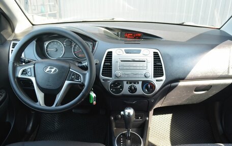 Hyundai i20 IB рестайлинг, 2010 год, 569 888 рублей, 11 фотография
