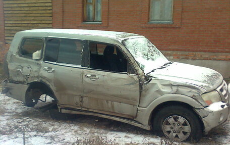 Mitsubishi Pajero III рестайлинг, 2003 год, 200 000 рублей, 3 фотография
