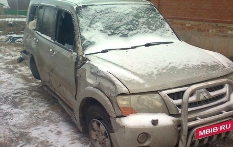 Mitsubishi Pajero III рестайлинг, 2003 год, 200 000 рублей, 2 фотография
