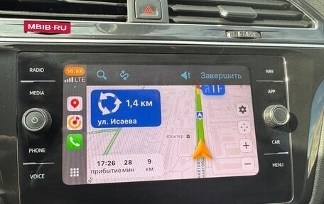 Volkswagen Tiguan II, 2021 год, 2 290 000 рублей, 13 фотография