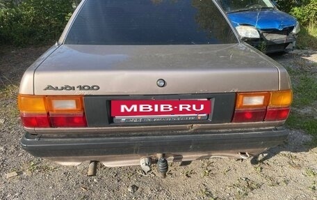 Audi 100, 1985 год, 45 000 рублей, 2 фотография