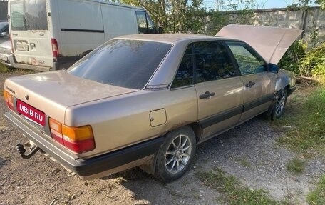 Audi 100, 1985 год, 45 000 рублей, 3 фотография