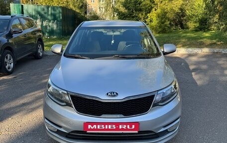 KIA Rio III рестайлинг, 2016 год, 1 075 000 рублей, 4 фотография