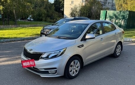 KIA Rio III рестайлинг, 2016 год, 1 075 000 рублей, 5 фотография