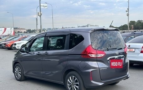 Honda Freed II, 2018 год, 1 650 000 рублей, 5 фотография