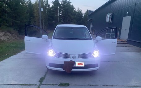 Nissan Tiida, 2012 год, 900 000 рублей, 5 фотография