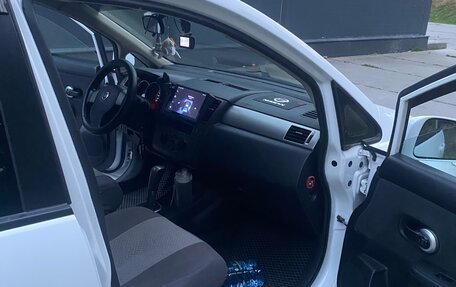 Nissan Tiida, 2012 год, 900 000 рублей, 6 фотография