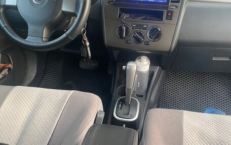 Nissan Tiida, 2012 год, 900 000 рублей, 4 фотография