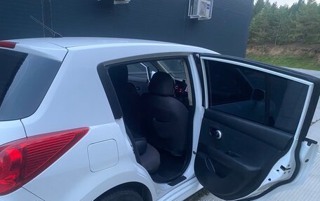 Nissan Tiida, 2012 год, 900 000 рублей, 7 фотография