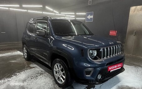 Jeep Renegade I рестайлинг, 2021 год, 2 300 000 рублей, 2 фотография