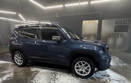 Jeep Renegade I рестайлинг, 2021 год, 2 300 000 рублей, 3 фотография