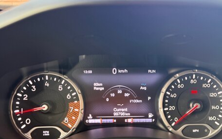 Jeep Renegade I рестайлинг, 2021 год, 2 300 000 рублей, 9 фотография