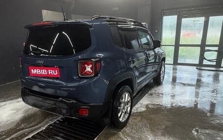 Jeep Renegade I рестайлинг, 2021 год, 2 300 000 рублей, 5 фотография