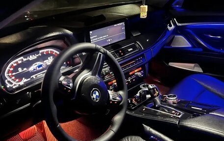 BMW 5 серия, 2011 год, 1 660 000 рублей, 6 фотография