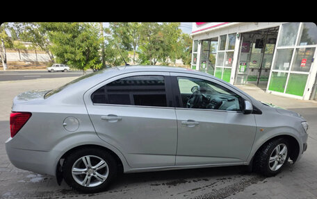 Chevrolet Aveo III, 2014 год, 1 250 000 рублей, 4 фотография