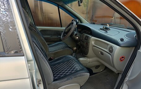 Renault Scenic III, 2000 год, 375 000 рублей, 12 фотография