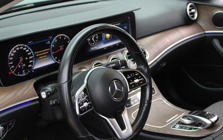 Mercedes-Benz E-Класс, 2018 год, 2 990 000 рублей, 6 фотография