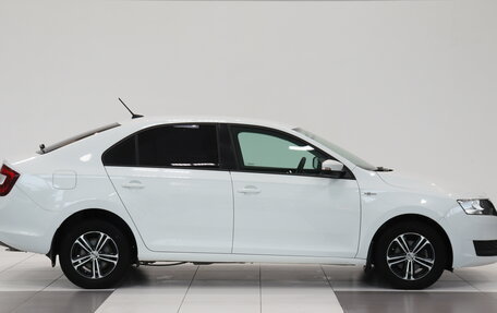 Skoda Rapid I, 2018 год, 1 216 000 рублей, 3 фотография
