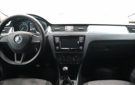 Skoda Rapid I, 2018 год, 1 216 000 рублей, 7 фотография