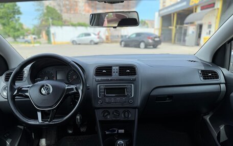 Volkswagen Polo VI (EU Market), 2015 год, 850 000 рублей, 5 фотография
