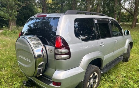 Toyota Land Cruiser Prado 120 рестайлинг, 2007 год, 1 550 000 рублей, 3 фотография