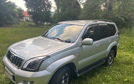 Toyota Land Cruiser Prado 120 рестайлинг, 2007 год, 1 550 000 рублей, 16 фотография