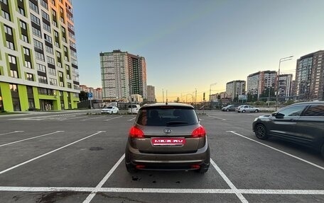 KIA Venga I, 2012 год, 1 300 000 рублей, 2 фотография