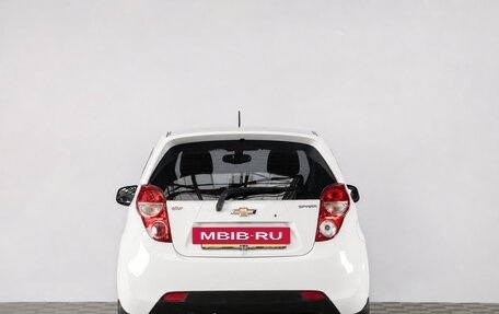 Chevrolet Spark III, 2023 год, 1 319 000 рублей, 6 фотография