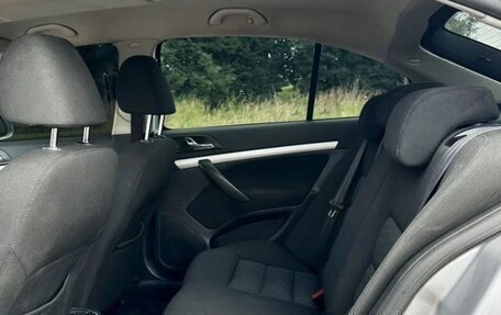 Skoda Octavia, 2009 год, 600 000 рублей, 11 фотография