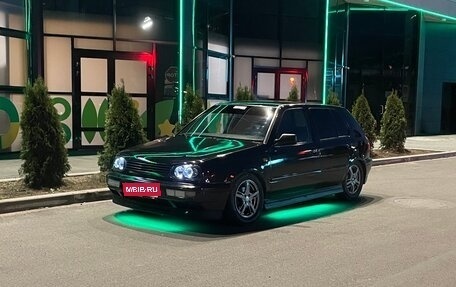 Volkswagen Golf III, 1997 год, 160 000 рублей, 1 фотография