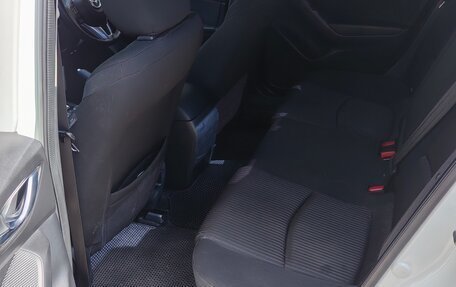 Mazda Axela, 2015 год, 800 000 рублей, 13 фотография