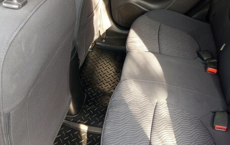 Hyundai Solaris II рестайлинг, 2013 год, 800 000 рублей, 10 фотография