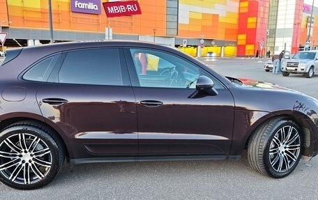 Porsche Macan I рестайлинг, 2017 год, 4 500 000 рублей, 2 фотография