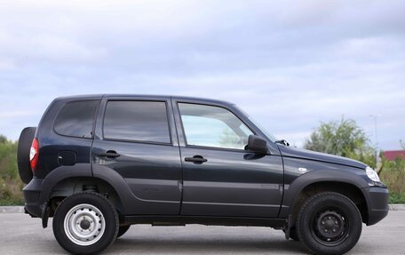 Chevrolet Niva I рестайлинг, 2019 год, 761 080 рублей, 4 фотография