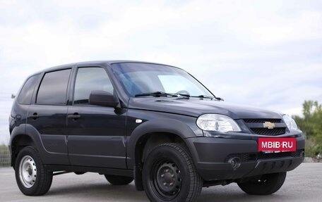 Chevrolet Niva I рестайлинг, 2019 год, 761 080 рублей, 3 фотография